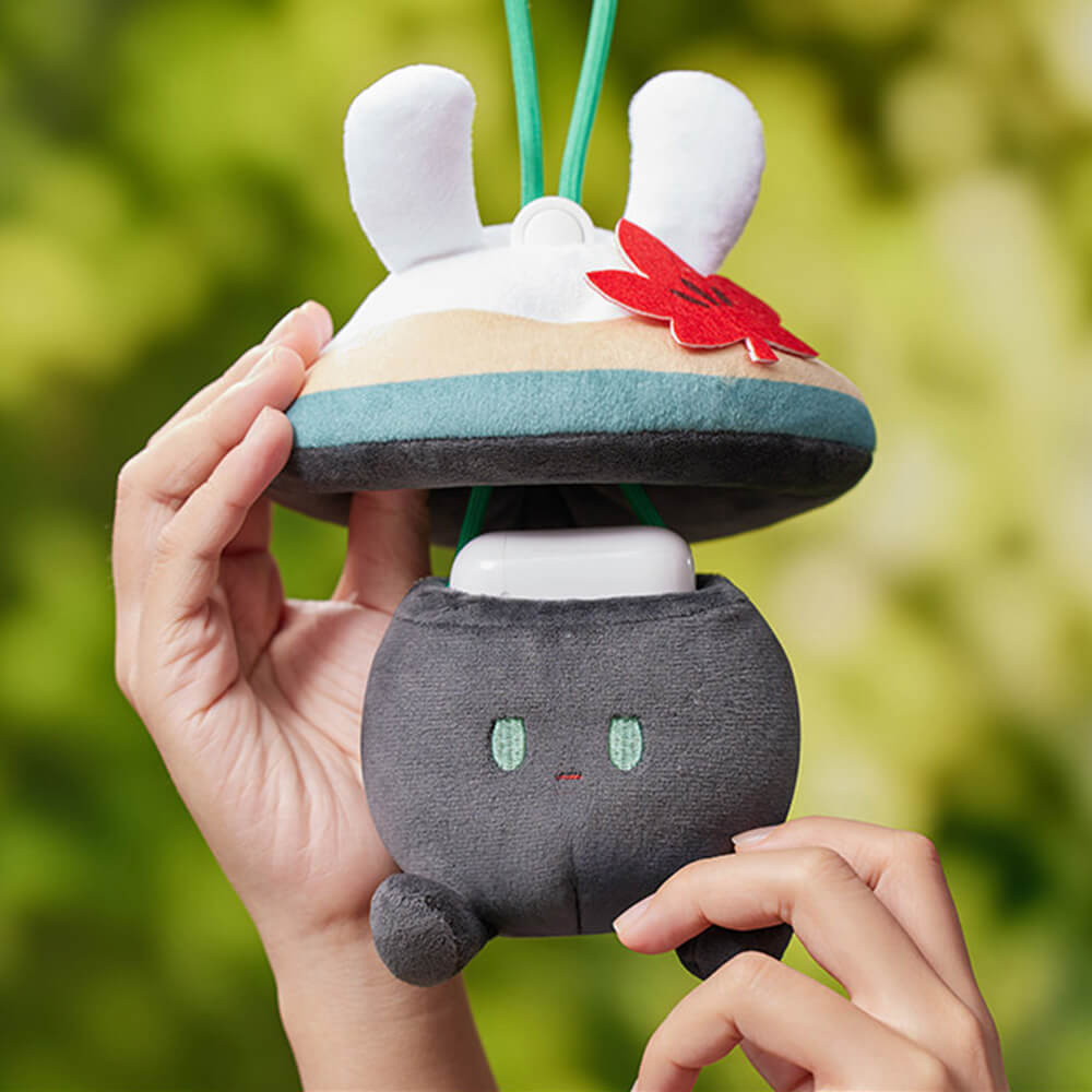 Honkai: Star Rail: Bunny Mushroom and Mushroom Ghost Series Plush Earphone Case