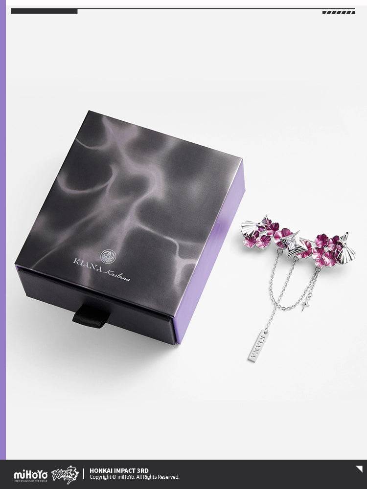 Honkai Impact 3rd Kiana Herrscher Of Finality brooch